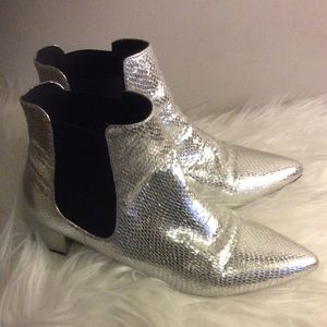 Topshop Metallic Silver Chelsea Boots